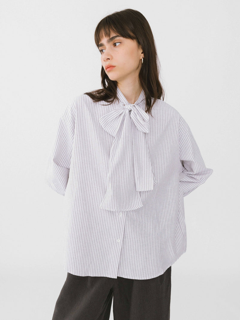 Pinstripe Long Sleeves Shirt with Tie Down Collar