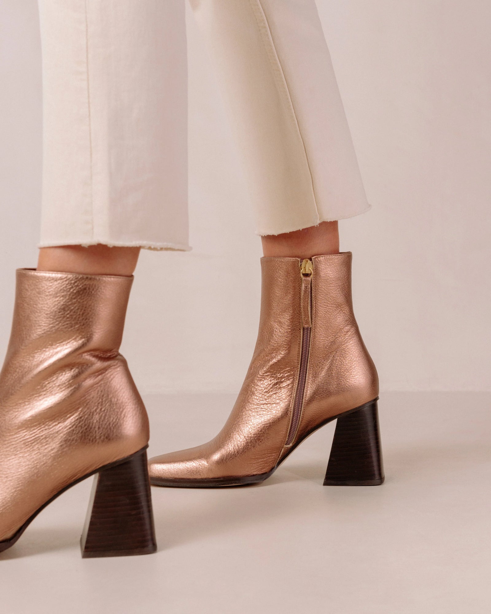 Pink metallic saint laurent boots hotsell